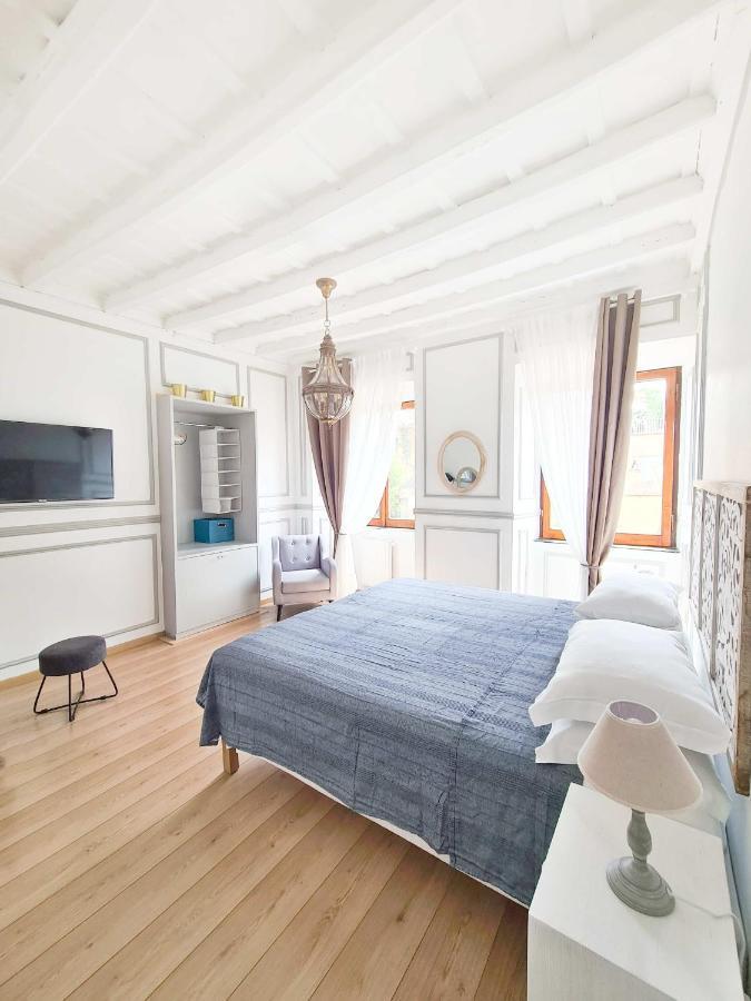 Via Vittoria Quattro Apartment Roma Ngoại thất bức ảnh